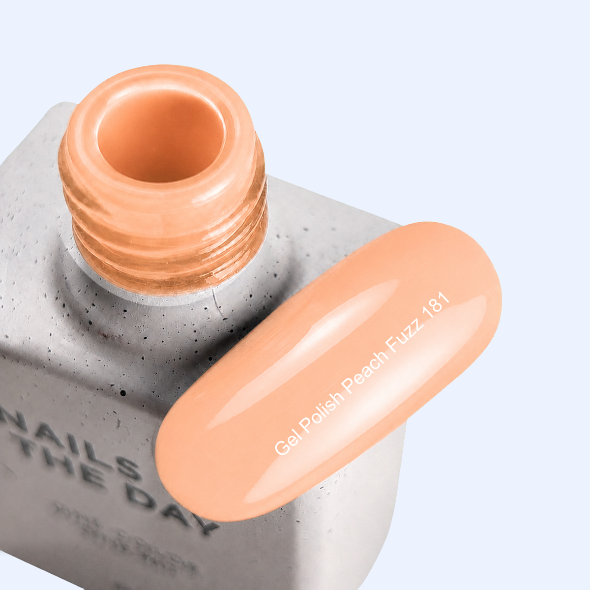 Verniz Gel Peach Fuzz 181 Nails of the Day