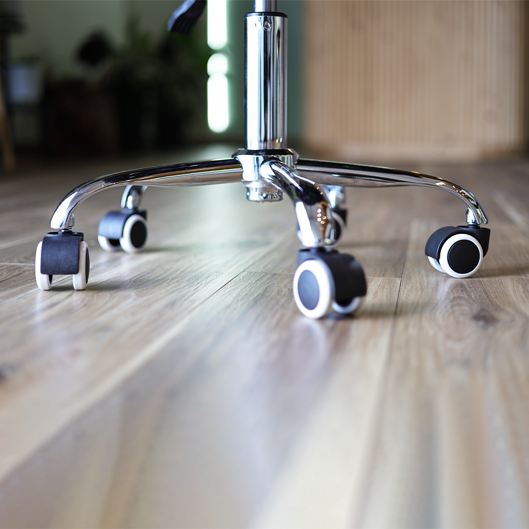 Shell Chair FB Comfy - Preta