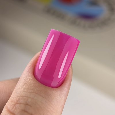 Verniz Gel Dragonfruit nº211 - NailsOfTheDay
