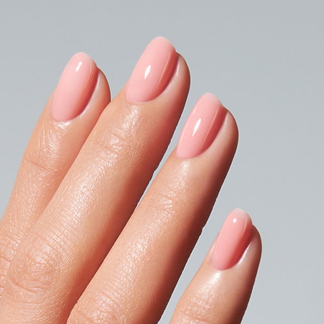 Resultado do American Creator Color Gel Disguise Collection E aplicado em unhas de acabamento brilhante