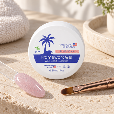 American Creator Framework Gel Pacific Coral 30 ml com amostra da cor em ambiente profissional de manicure