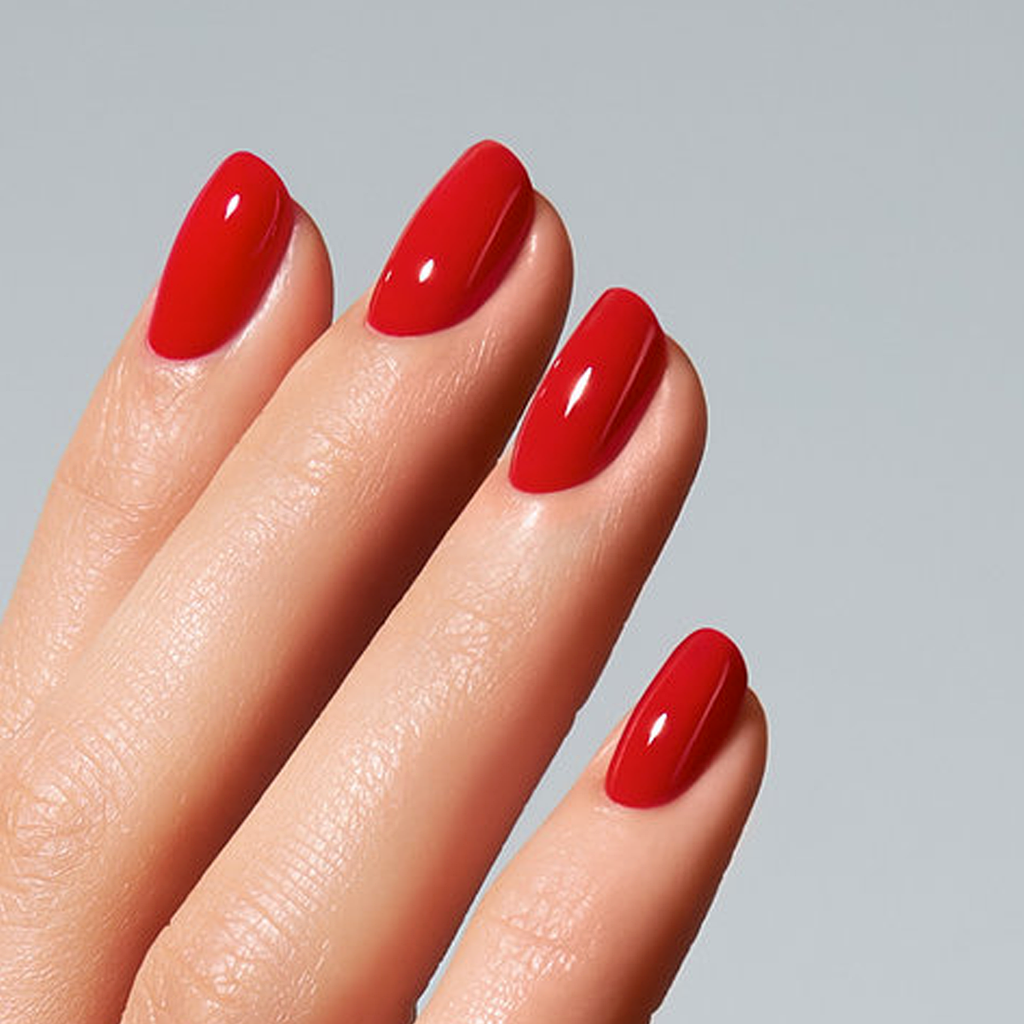 Unhas com Color Gel Bloody Mary American Creator vermelho brilhante