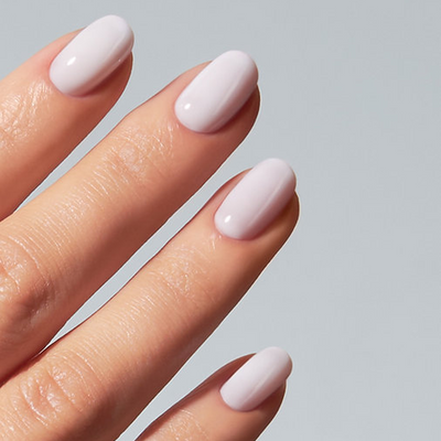 Unhas com Color Gel Igloo American Creator em branco leitoso brilhante