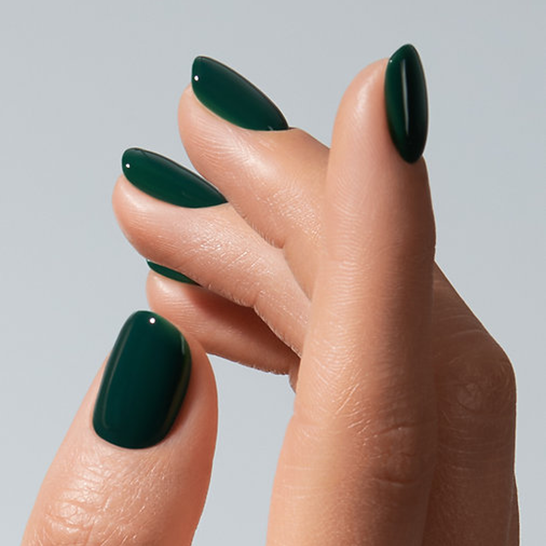 Unhas com Color Gel Iguana American Creator verde petróleo escuro brilhante