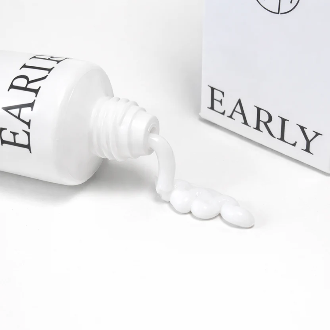 Detalhe da textura cremosa do Early Balm Pro de 15 ml no doseador