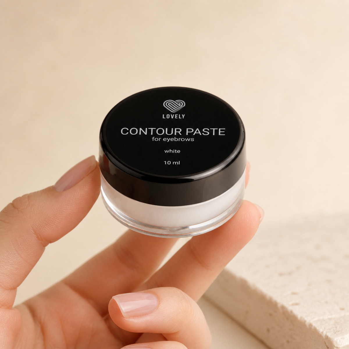 Pasta de contorno para sobrancelhas Lovely branca 10 ml — apresentação profissional do boião; SKU L05175