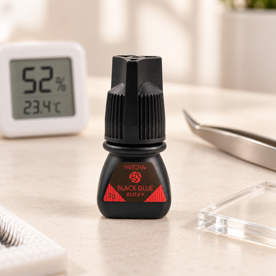 Cola Elite+ Neicha de 3 g numa estação profissional com controlo de humidade