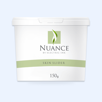Nuance Skin Slider 150 g — hero do produto sobre fundo azul-claro ECF3FE; SKU CO40507