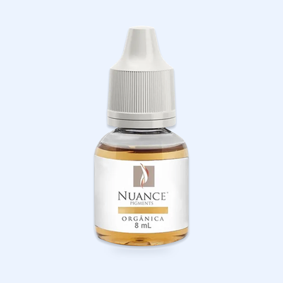 Nuance Solução Diluente 8 ml — hero do produto sobre fundo azul-claro ECF3FE; SKU ED530255