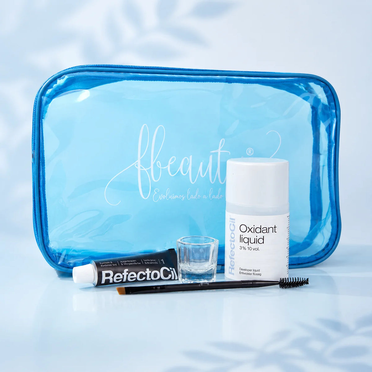 RefectoCil Kit RefectoCil Intermédio — kit completo em nécessaire; SKU 58124141 · 38124141 · 18124141 · 97124141 · 77124141 · 57124141
