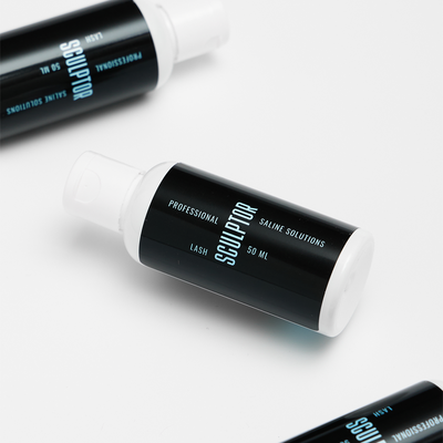 Solução Salina Sculptor de 50 ml em composição com vários frascos