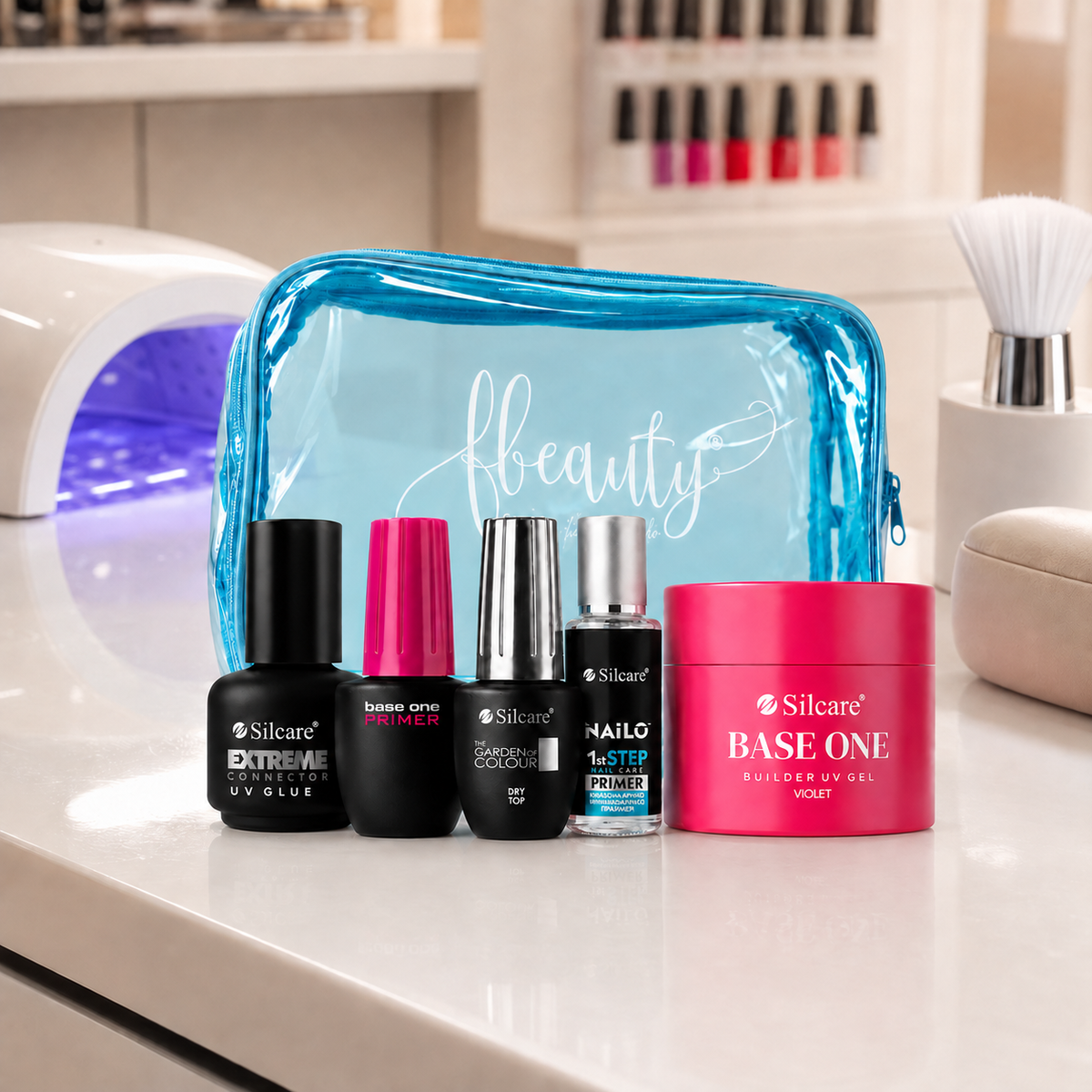 Kit Silcare Evolução Média Densidade apresentado num ambiente profissional de unhas