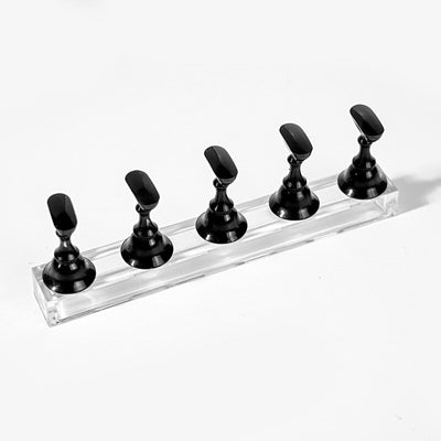 Holder for nail art tips with magnetic base