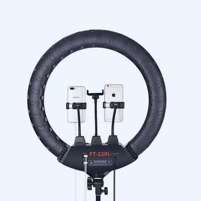 Led light ring with tripod