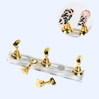 Holder for nail art tips with magnetic base